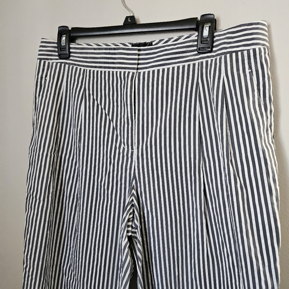 DKNY Chic Striped Trousers Gray White Print Casual Lightweight Neutral Size 14 - Picture 2 of 11